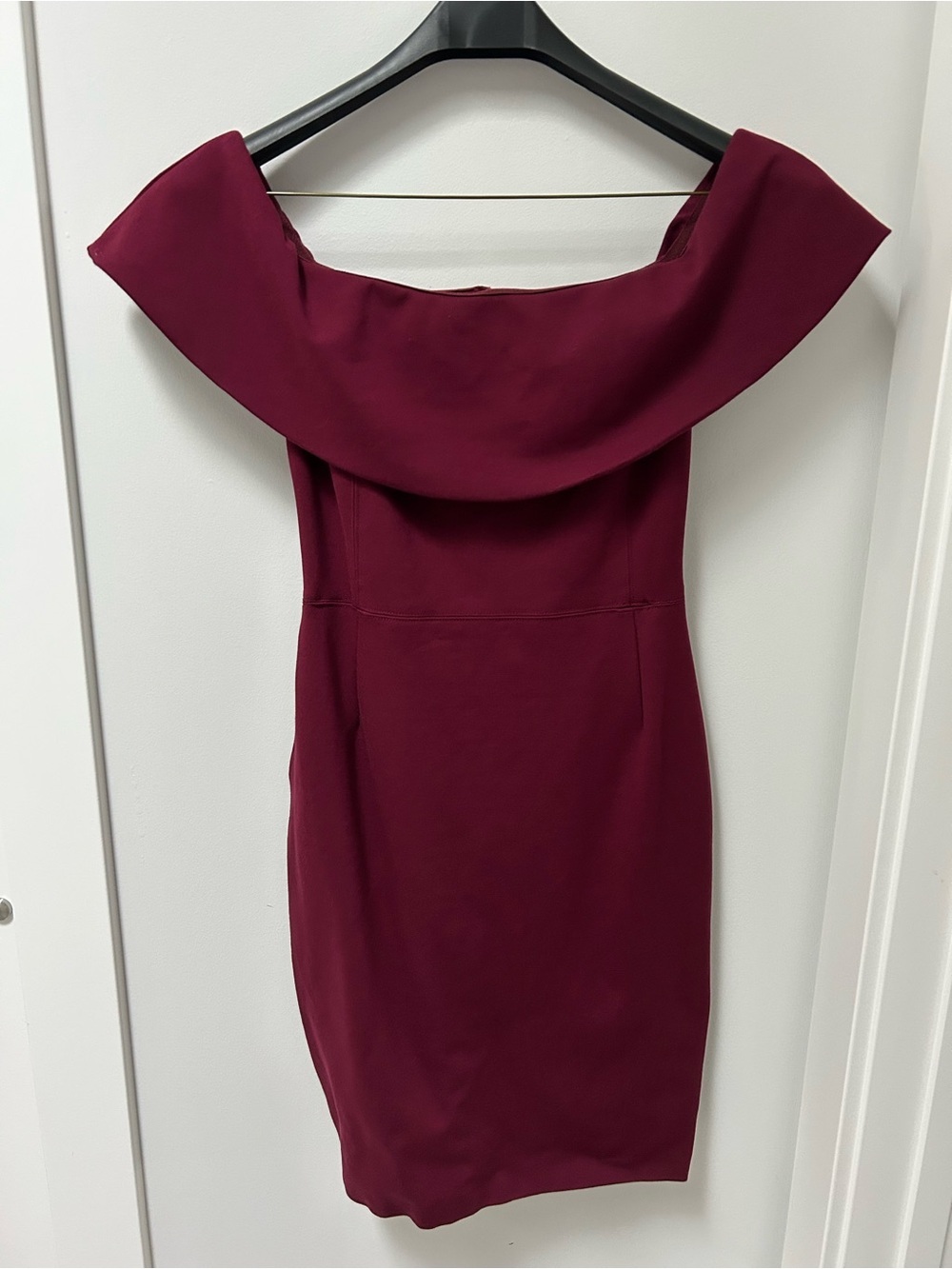 Babaton burgundy dress size 4